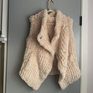 Faux fur vest, size L, new